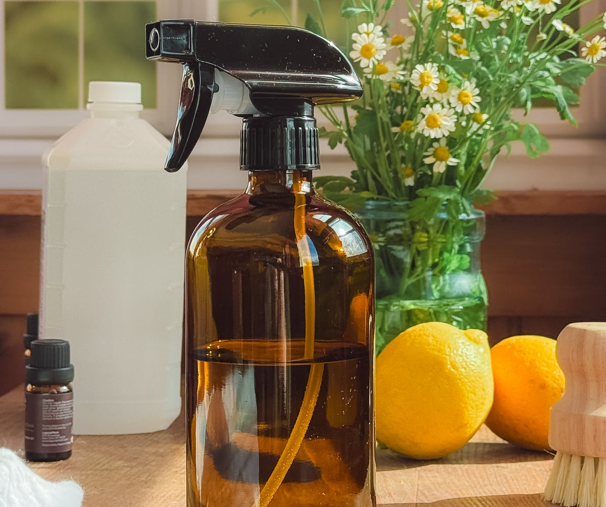 All-Natural Glass Cleaner