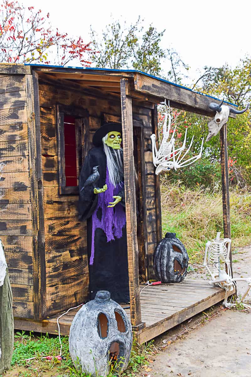 Housel’s Haunted House The Upstate Halloween Display You Need to See